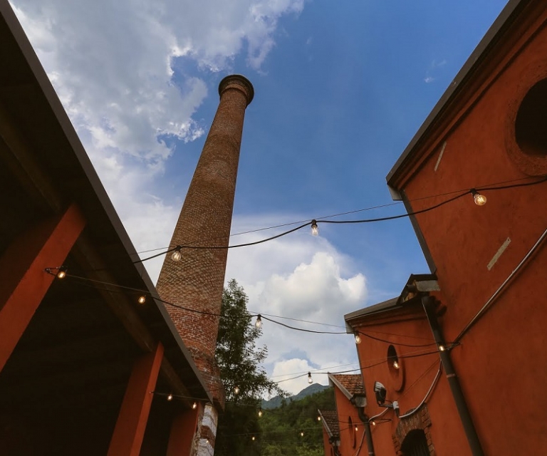 La Fabbrica nel Bosco